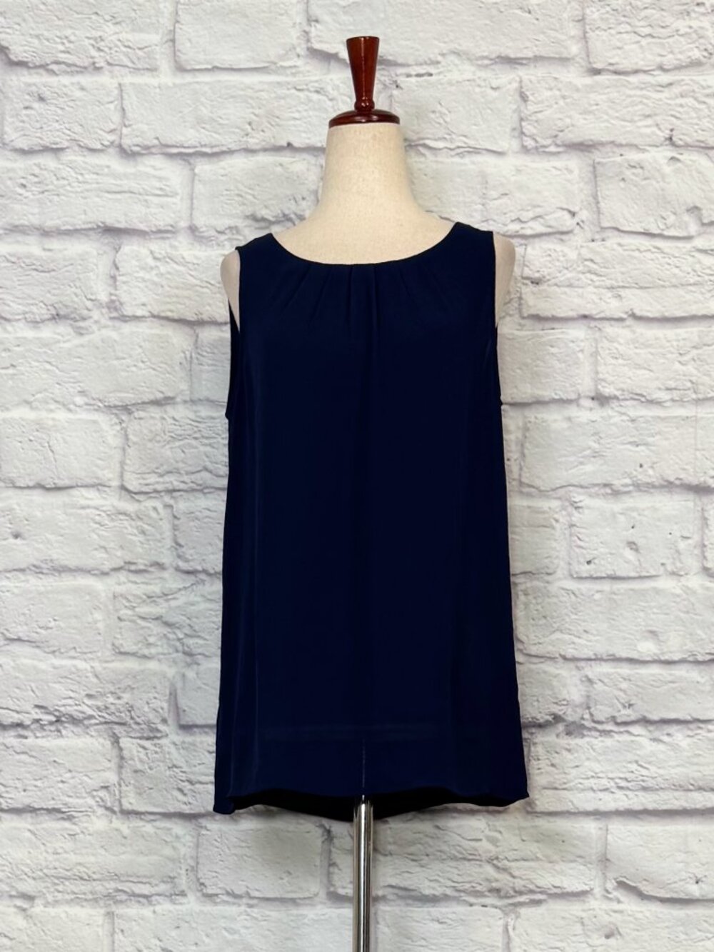Ann Taylor Loft Navy Blue Sleeveless Top
